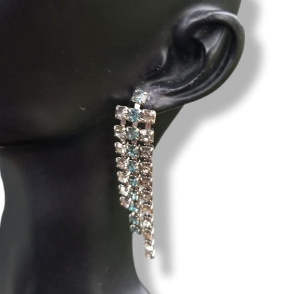 VINTAGE SILVERTONE & GLASS RHINESTONE DROP STATEMENT EARRINGS - Picture 2 of 5